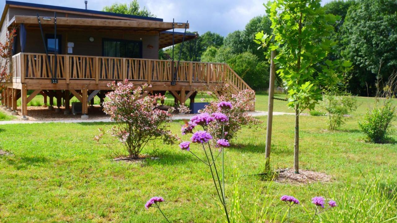 Les Chalets Du Moulin De Valade Condat-sur-Trincou Esterno foto